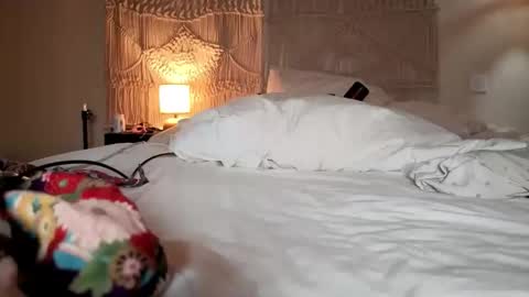 yoursensualparadise online show from May 11, 2:45 pm
