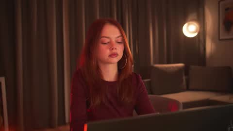 chillwithstacy online show from November 13, 10:30 pm