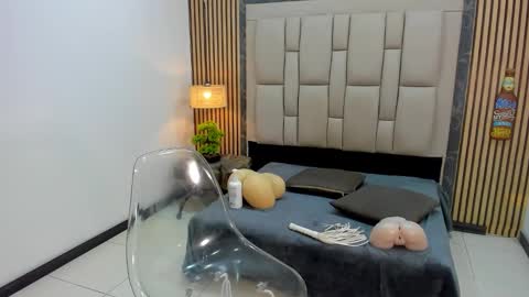 chimi88 online show from September 9, 11:21 am