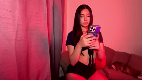 chinicr18 online show from March 20, 11:09 pm