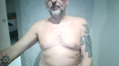 chippy70 online show from January 12, 4:39 am