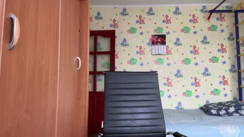 chiraq1945 online show from February 24, 7:39 am