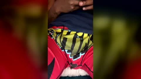 Snapshot of chiraqdixxx chatting on March 26, 5:02 am chiraqdixxx online show from March 26, 5:02 am