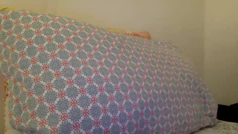 chirumiru123 online show from February 1, 6:45 am