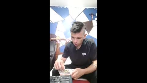 chispahot69 online show from May 28, 9:50 am