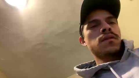 chitown532999 online show from November 27, 2:13 am