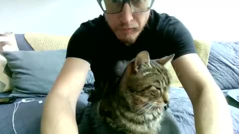 Snapshot of chivakneeval chatting on November 4, 7:35 pm chivakneeval online show from November 4, 7:35 pm