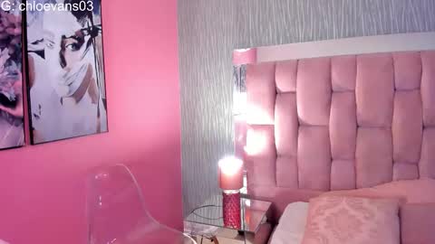 Chloe online show from November 9, 10:57 am