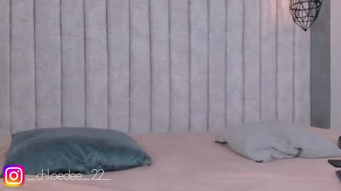 Chloe online show from January 26, 1:36 pm