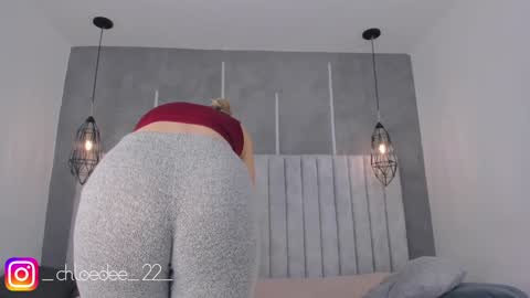 Chloe online show from February 2, 11:19 am