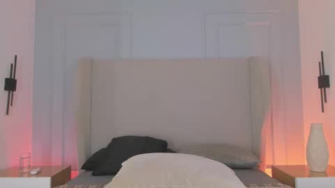 Chloe online show from March 7, 12:13 pm