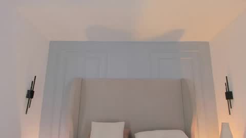 Chloe online show from March 30, 11:44 am