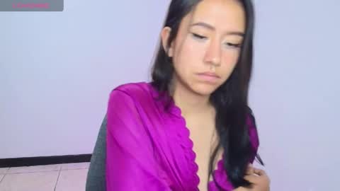 chloe_desire11 online show from May 13, 10:23 am
