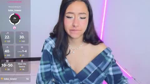 chloe_desire11 online show from May 28, 10:56 am