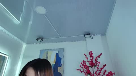 Snapshot of chloe_dolly chatting on February 28, 11:11 am Chloe online show from February 28, 11:11 am