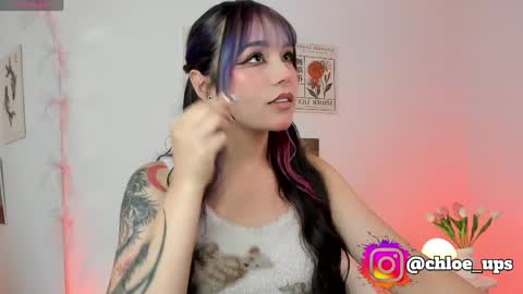 Chloe  online show from April 12, 4:28 am