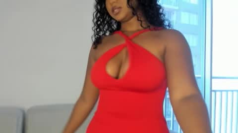 Snapshot of chloe_evans21 chatting on March 12, 7:31 pm chloe online show from March 12, 7:31 pm