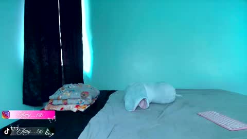 AMY online show from September 18, 1:35 pm