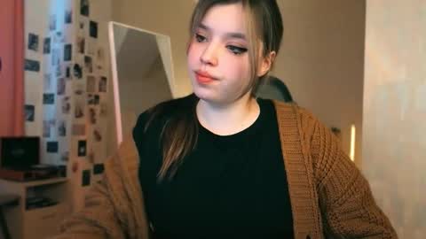 Sendy online show from March 21, 3:33 am