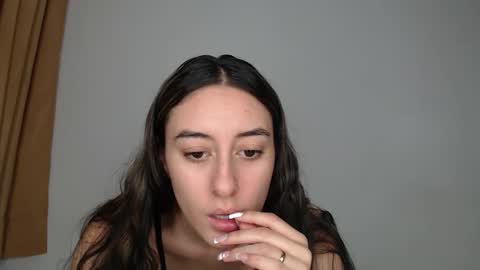 Chloe  online show from September 19, 10:21 pm