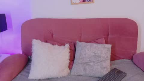 Snapshot of chloe_wilson7 chatting on July 28, 3:21 pm chloe_wilson7 online show from July 28, 3:21 pm