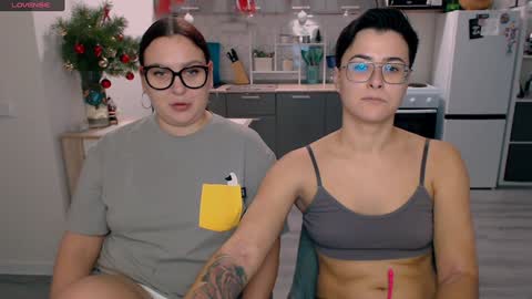 Eva and Sandra online show from December 25, 12:37 pm