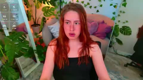 Chloe online show from August 2, 2:04 pm