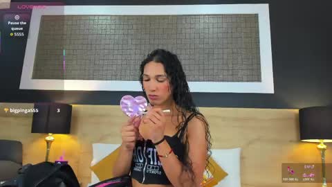 Chloe  online show from April 14, 8:26 pm