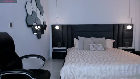 Snapshot of chloemanson chatting on December 29, 5:44 pm Chloe OF chloemanson online show from December 29, 5:44 pm