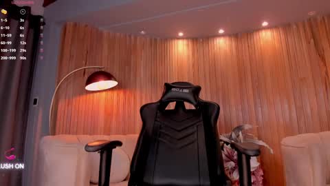 Snapshot of chloemanson chatting on March 5, 12:05 am Chloe OF chloemanson online show from March 5, 12:05 am