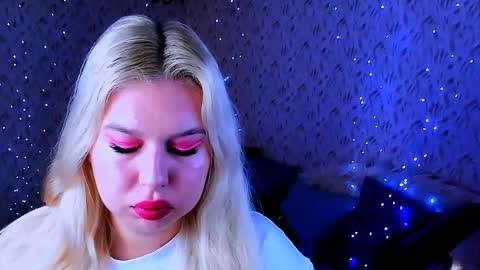 ChloeRicci online show from October 7, 8:22 am