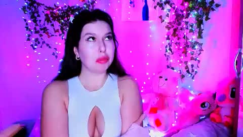 ChloeRicci online show from December 13, 7:53 pm