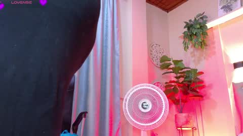 Chloe rosse online show from May 15, 1:23 am