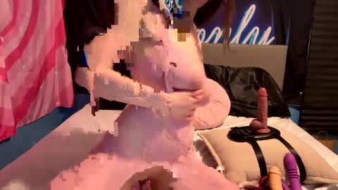 Snapshot of chloesbigboobs chatting on January 4, 5:05 am Chloes Big Boobs online show from January 4, 5:05 am