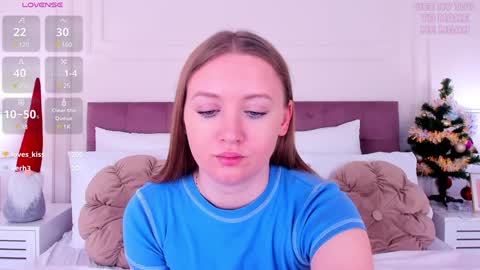 Snapshot of chloesug chatting on January 14, 3:11 am Chloe online show from January 14, 3:11 am