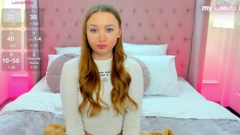 Snapshot of chloesug chatting on February 11, 12:17 am Chloe online show from February 11, 12:17 am