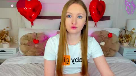 Chloe online show from February 13, 9:00 pm