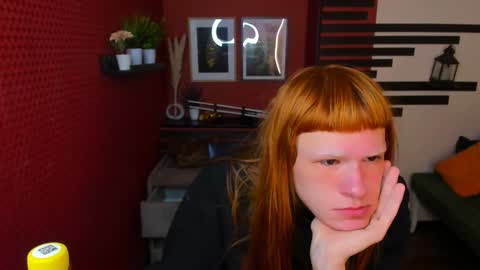 Chloe online show from January 6, 12:20 pm