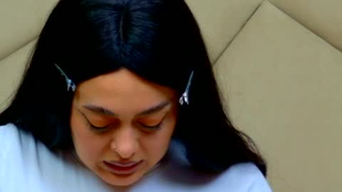Snapshot of chloevee chatting on April 3, 4:54 am Chloe Vee online show from April 3, 4:54 am