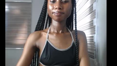 choco_petitqueen online show from November 14, 8:35 am