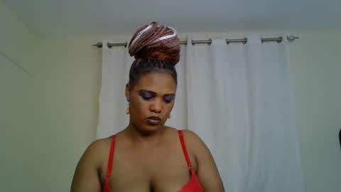 Snapshot of choco_violet chatting on February 10, 6:53 am VIOLET online show from February 10, 6:53 am