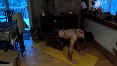 chocobear89 online show from February 7, 11:56 am