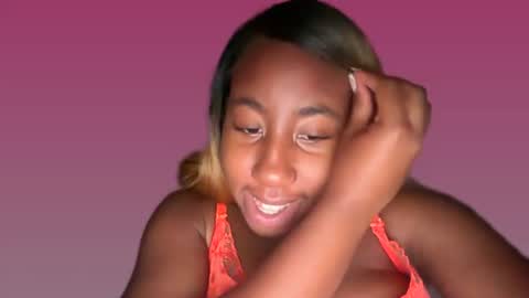 Snapshot of chocolatebunnycakez chatting on July 18, 12:37 am chocolatebunnycakez online show from July 18, 12:37 am
