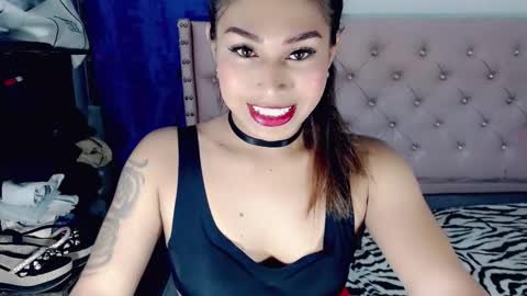 chocolatetriplex online show from February 25, 4:44 am