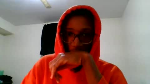 Snapshot of chocolatinhermoso chatting on December 9, 4:37 pm Chocolatinhermoso online show from December 9, 4:37 pm