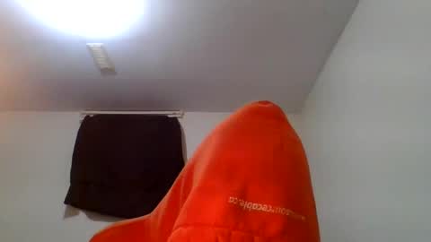 Snapshot of chocolatinhermoso chatting on February 27, 2:42 am Chocolatinhermoso online show from February 27, 2:42 am