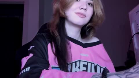 Lissa online show from December 1, 12:15 am