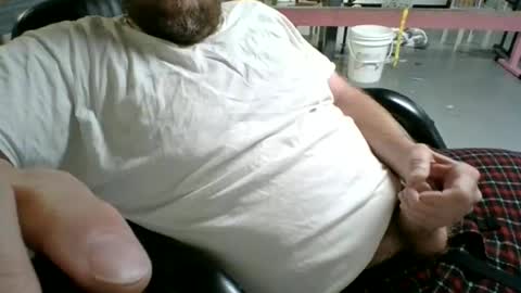 Snapshot of chomper12345 chatting on May 12, 9:06 am chomper12345 online show from May 12, 9:06 am