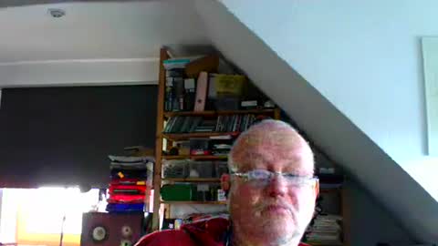 Snapshot of chris1962tyrionbtsv chatting on February 20, 8:17 am Chris online show from February 20, 8:17 am