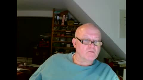 Snapshot of chris1962tyrionbtsv chatting on March 9, 7:48 pm Chris online show from March 9, 7:48 pm